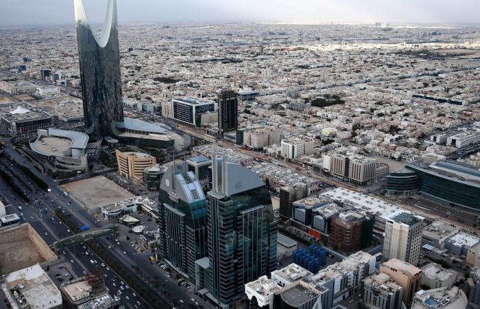 السعودية.. الأمن العام يعلن اعتقال 4 مواطنين و7 إثيوبيين وباكستاني ويكشف السبب
