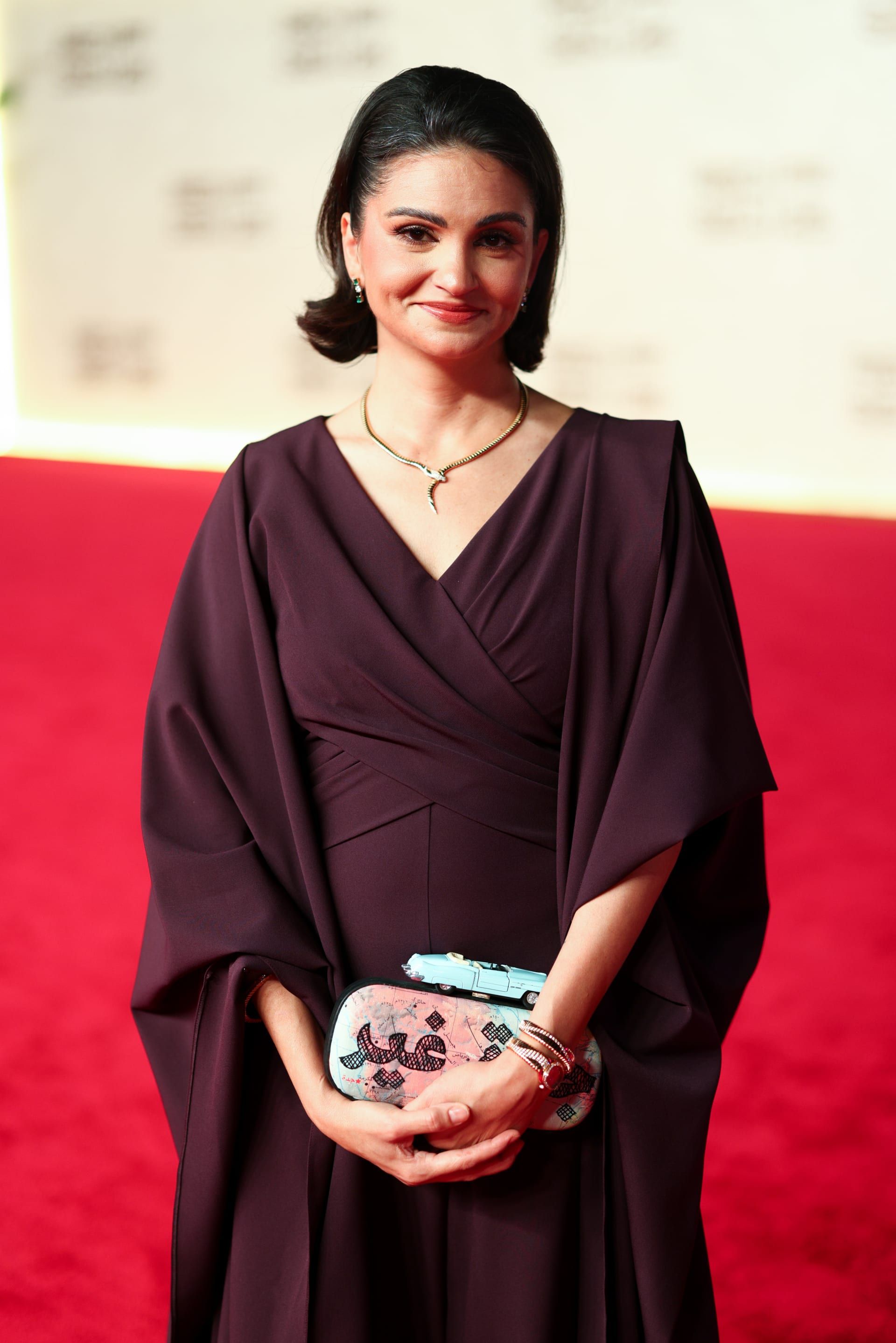 الممثّلة والمخرجة السعوديّة عهد كامل.