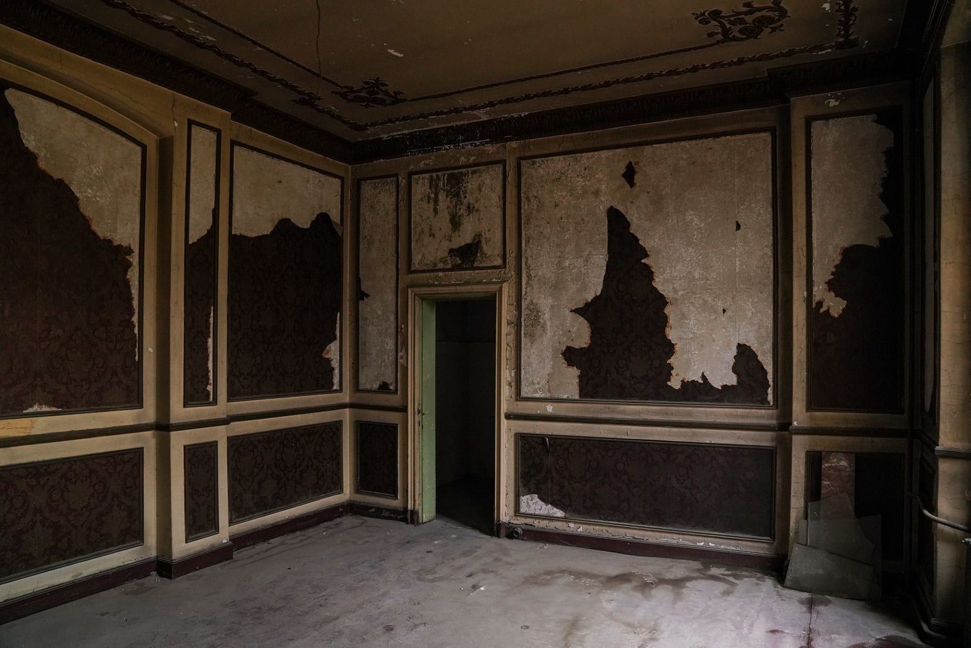 بناه السلطان لخياطه الموثوق.. مبنى فريد في إسطنبول يعود إلى الحياة بعد إهماله لعقود