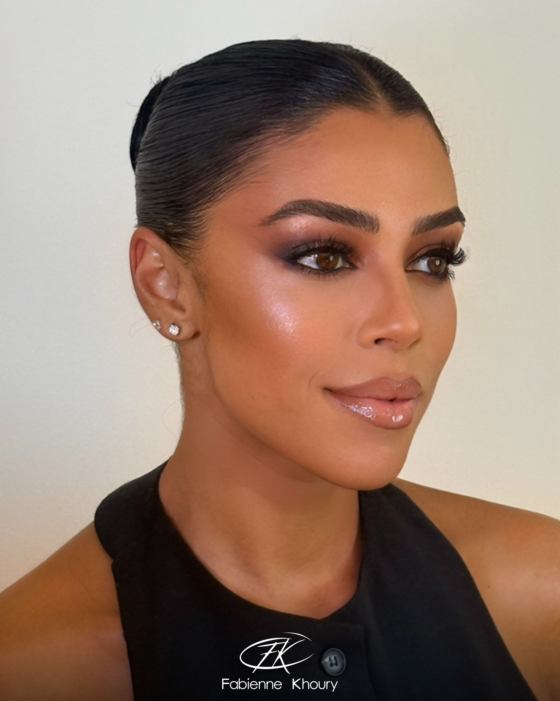 من المهم تحضير البشرة بشكل جيّد ومضاعف لإطلالة العيد.