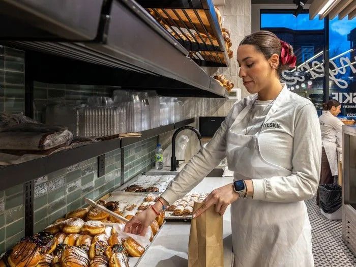 Despite the sophistication of Cheskie’s new location, “I miss the older one,” employee Maria Fernanda says. “It was cosy, but change is good.”