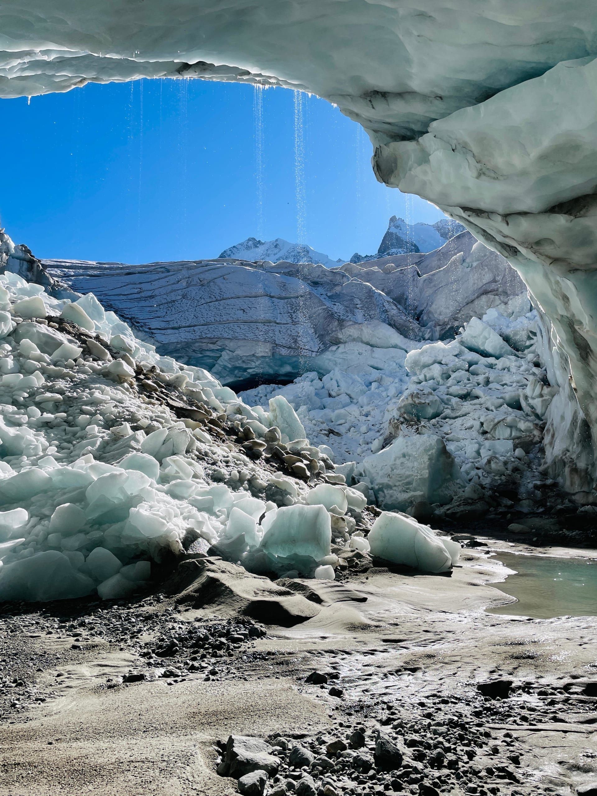 ذوبان الأنهر الجليدية