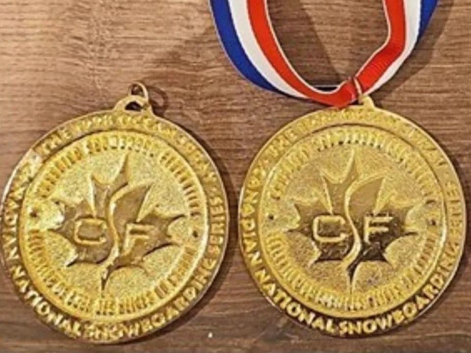 Gold medals believed to belong to Wedding.