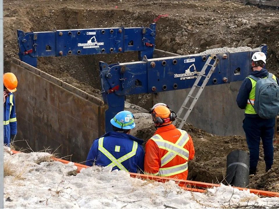 City crews continue to work on water main break in Calgary on Friday, January 2, 2026.