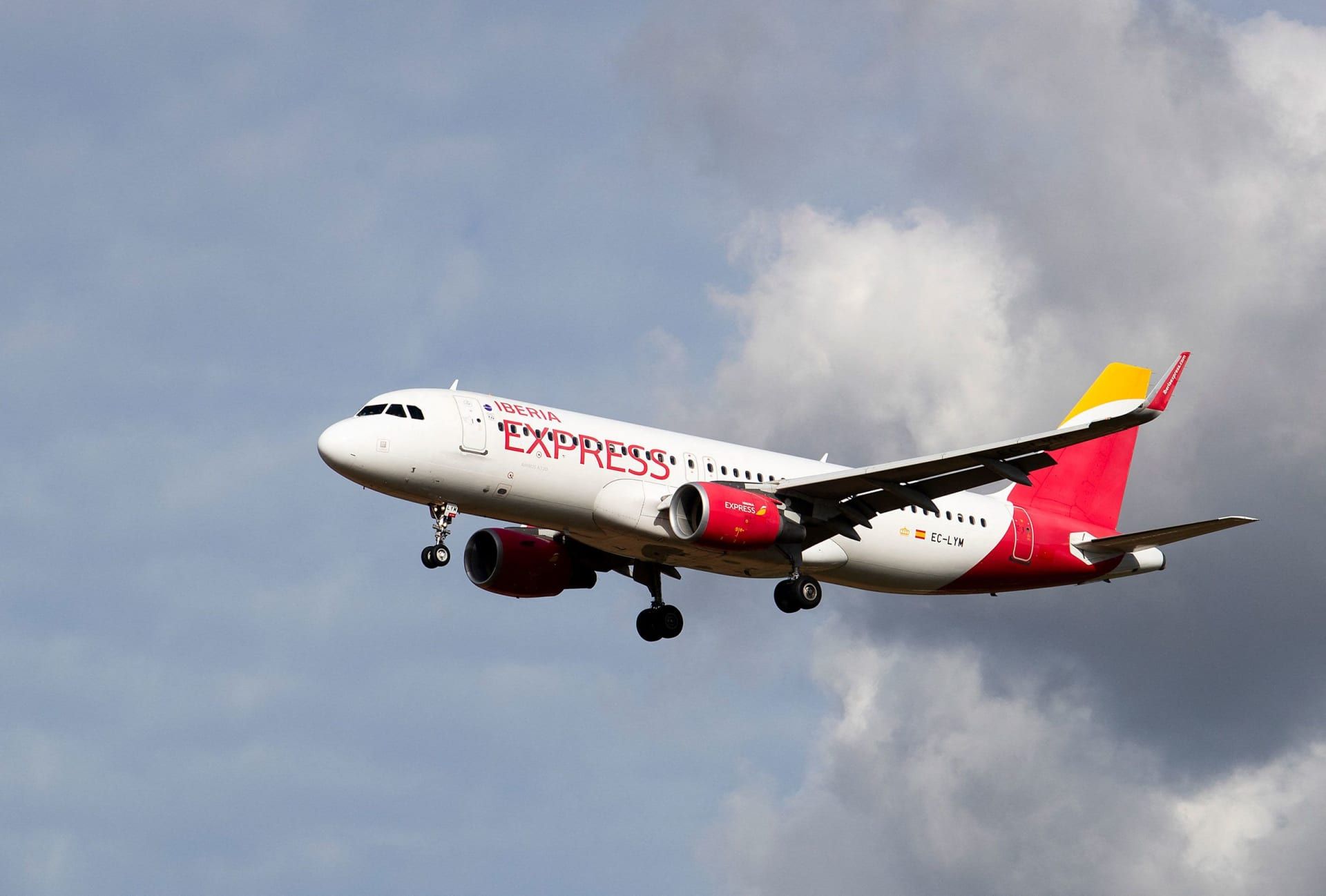 شركة الخطوط الجوية الإسبانية إيبيريا إكسبريس