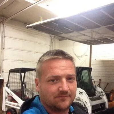 Cory James Smockum has pleaded guilty to attempted murder of his ex-girlfriend in 2018. (Cory Smockum/X - image credit)