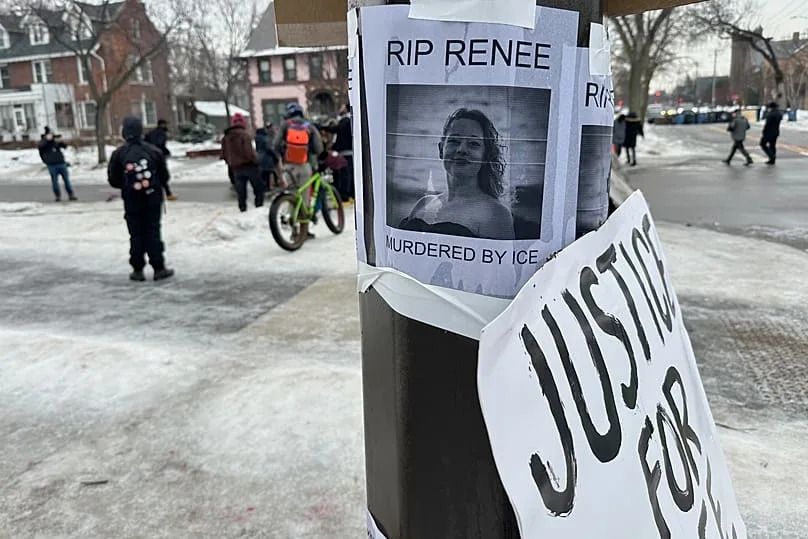 A makeshift memorial honouring the victim of a fatal shooting involving federal law enforcement agents in Minneapolis, 8 January, 2026