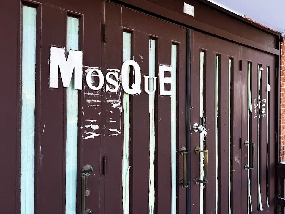 The Abu Bakr Al-Siddique mosque and community centre, at the corner of Ellice Avenue and Home Street in Winnipeg, is shown in a photo around 10:30 a.m. on Wednesday, Jan. 7, 2026. Earlier that morning, a swastika was found painted on the building. It had been removed by the time this photo was taken.