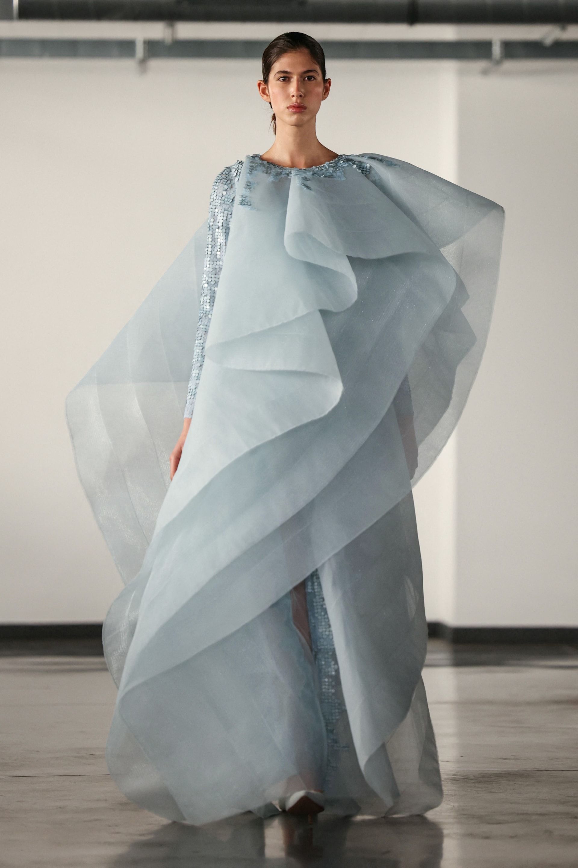 استوحى رامي العلي مجموعته من فلسفة الشاعر والمتصوّف جلال الدين الرومي.