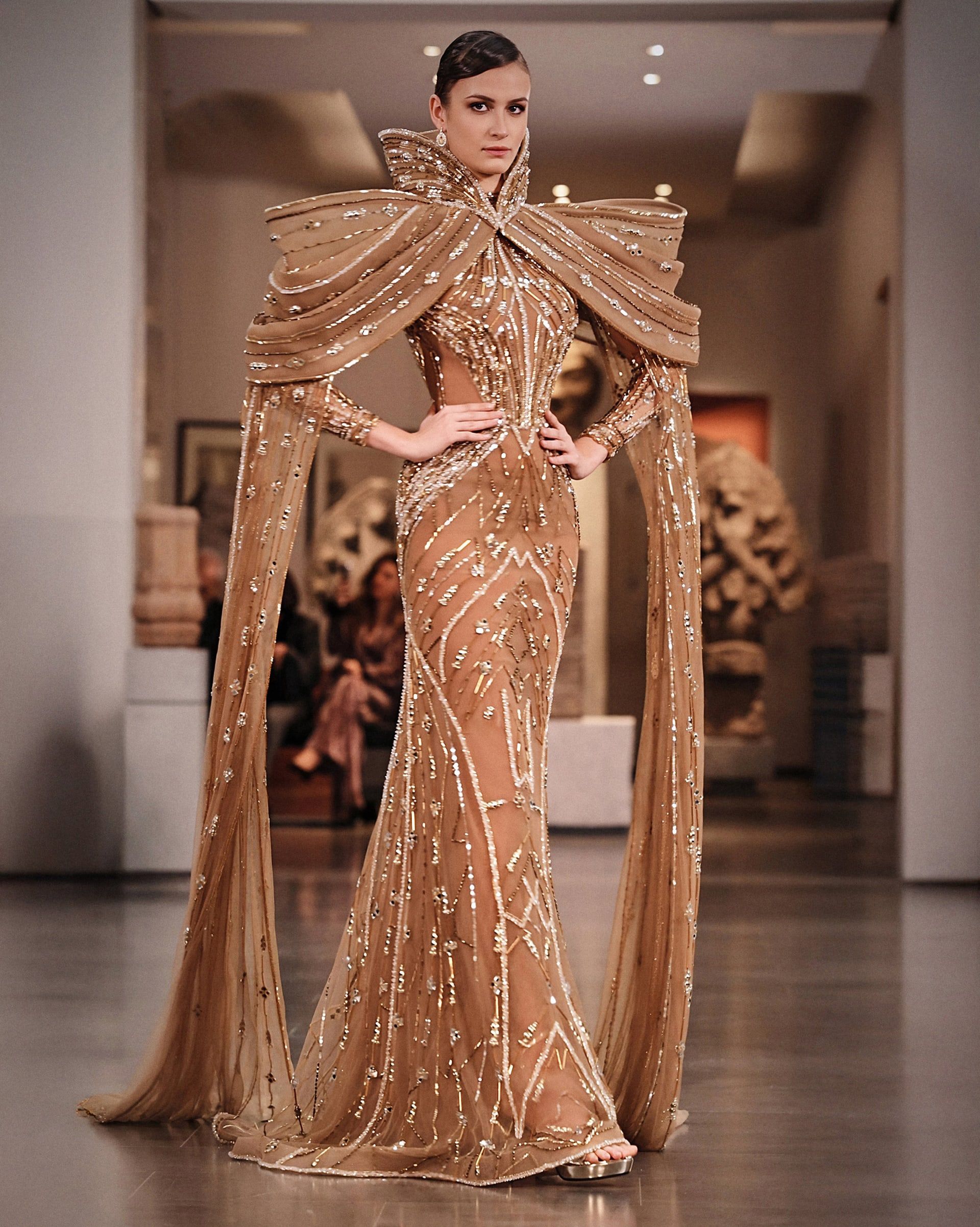 وصفت عجاج تجربتها في باريس بلحظة الشرف والمسؤوليّة.