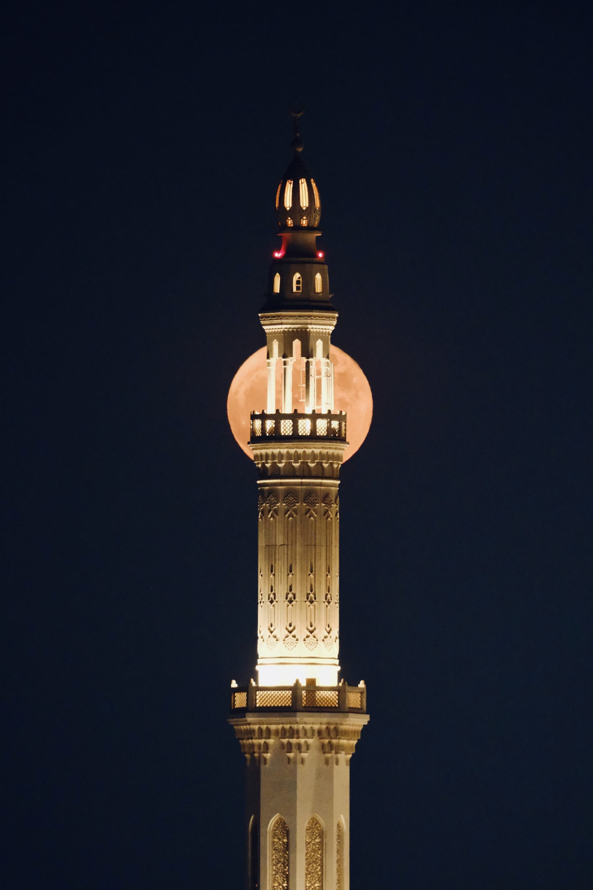 مآذن الإمارات