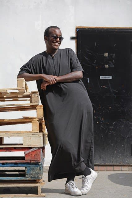 تنوع ثقافي مذهل.. ينظر هذا المشروع إلى ما يرتديه مسلمو بريطانيا لأداء صلاة الجمعة