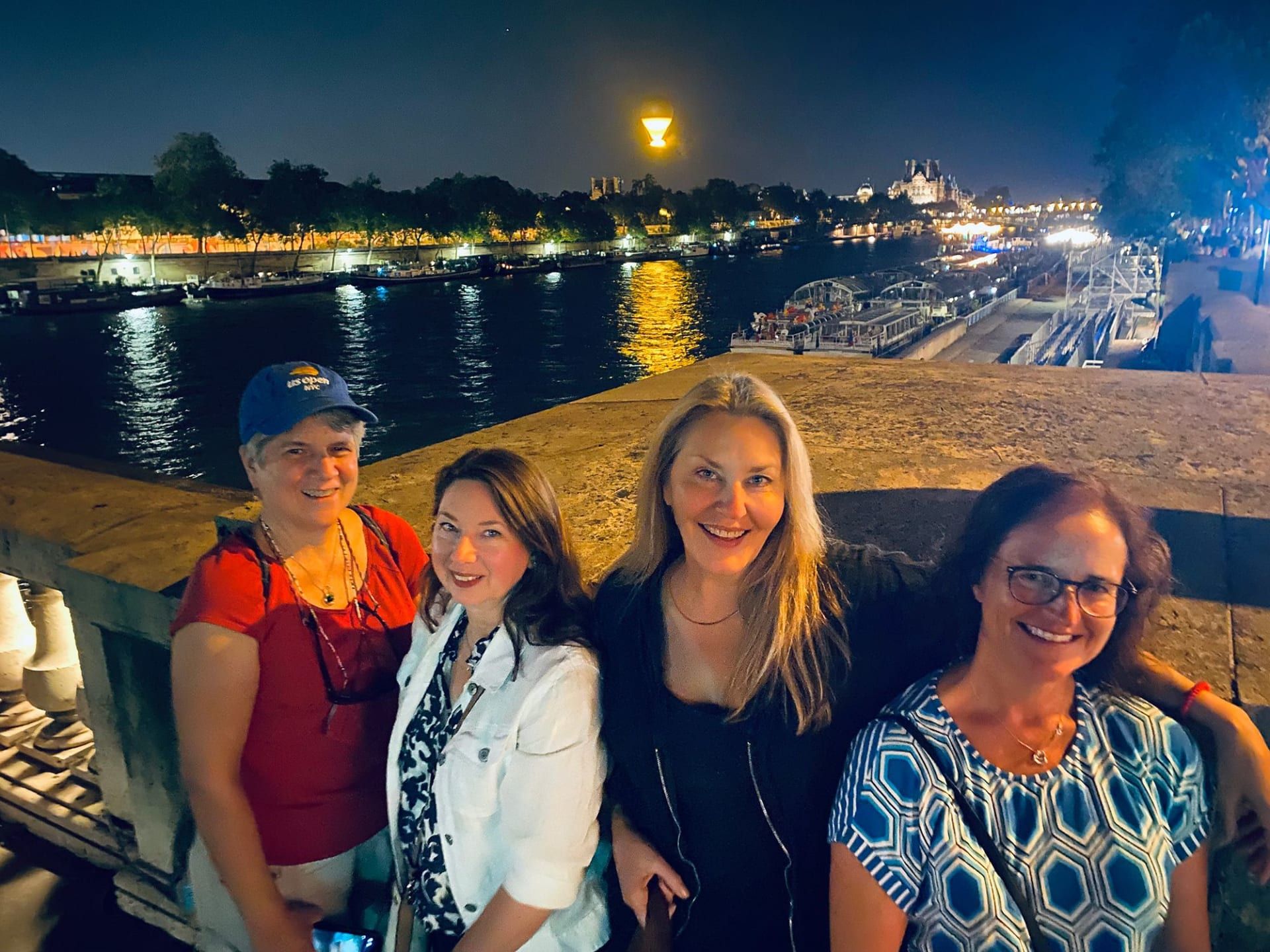 بعد تجربة روحية غيرت حياتها.. أمريكية تختار العيش في فرنسا