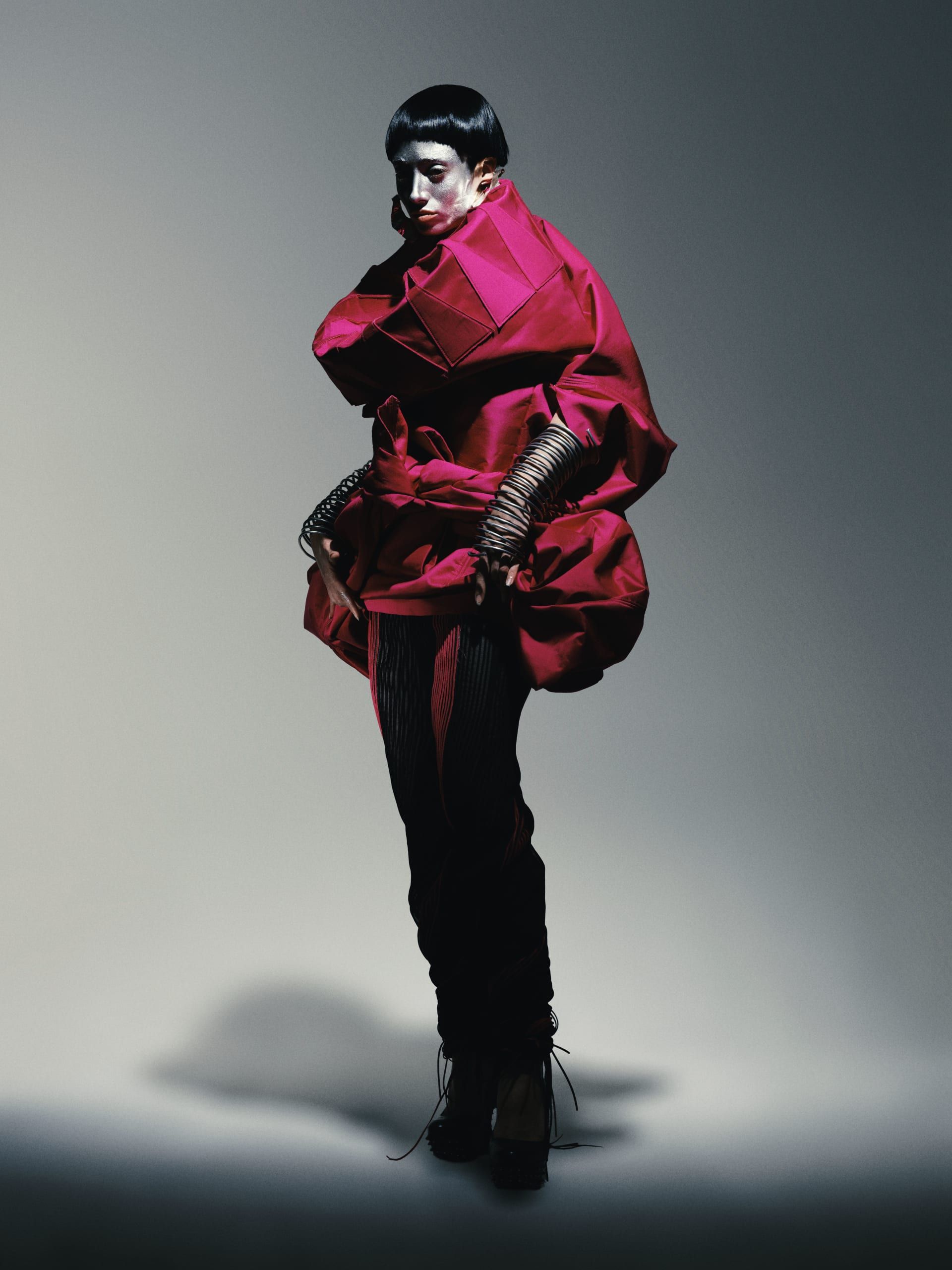 تحدّثت المجموعة عن فلسطين وشكّلت استجابة لما يحصل في غزّة.