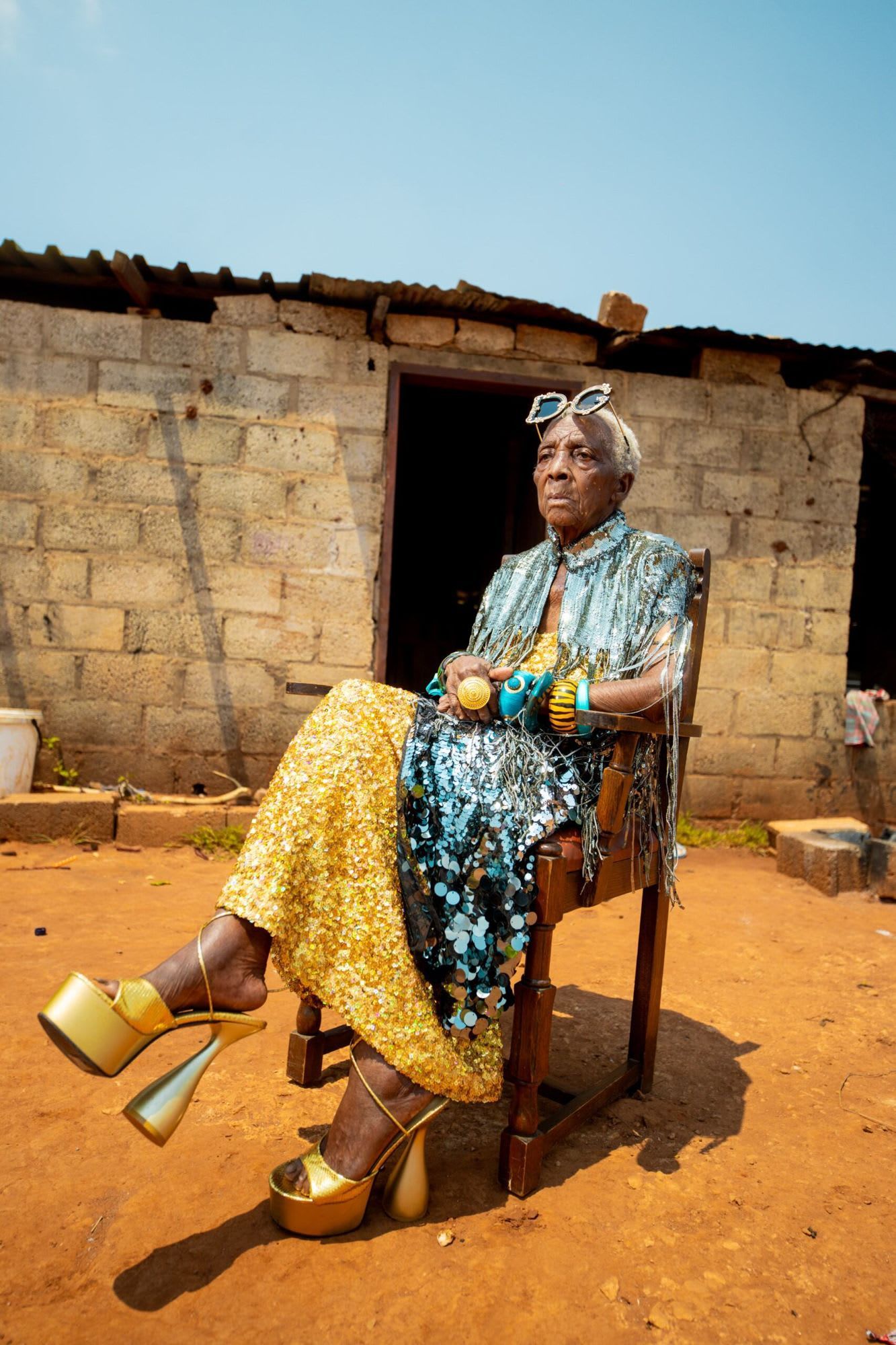 هل تخاف من الشيخوخة؟ معرض يوثق نظرة البشرية لواقع لا مفر منه