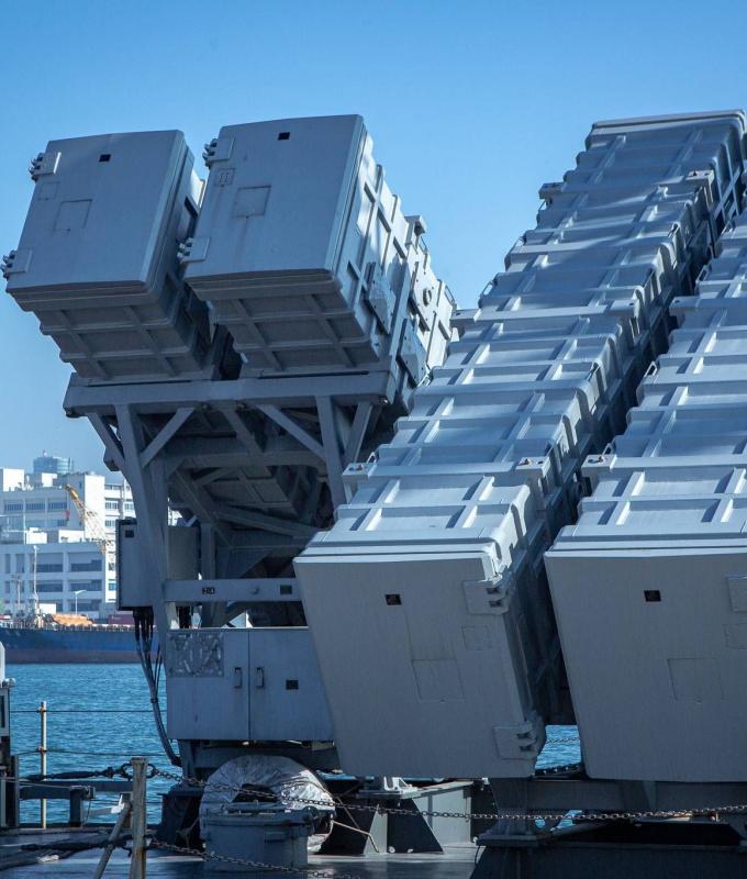 فيتنام
      تحث
      على
      العمل
      من
      المنزل
      مع
      تعطل
      إمدادات
      الوقود
      بسبب
      حرب
      إيران