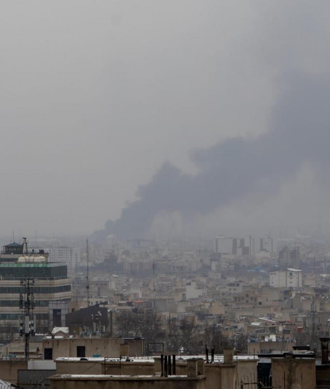 إسرائيل تعلن مقتل مسؤولين إيرانيين رفيعين بعد إتمامها 400 موجة من الغارات الجوية على إيران