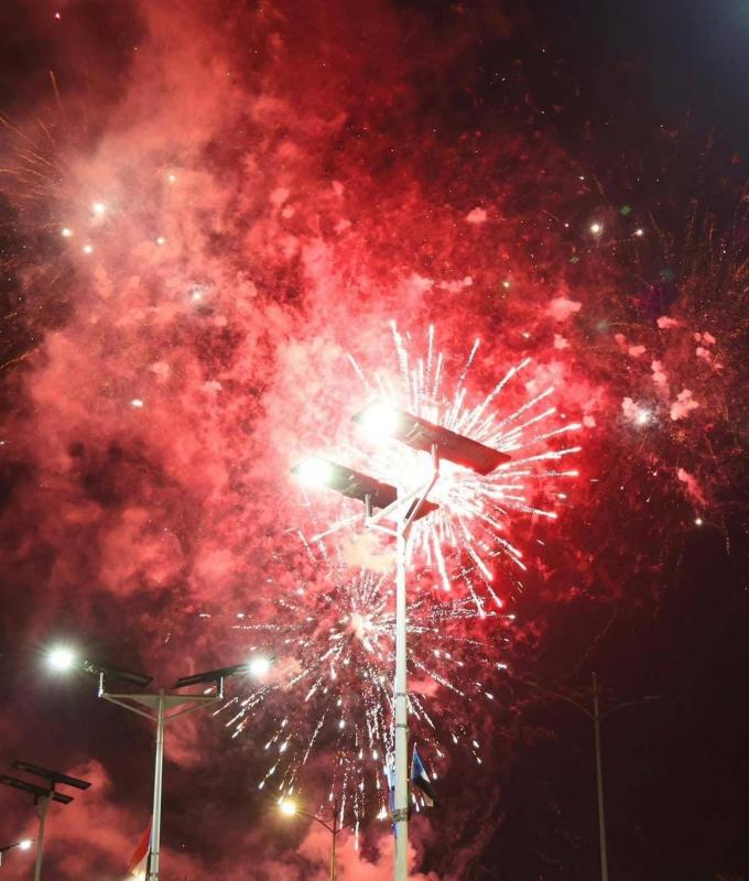 عدن
      تستذكر
      تحريرها
      من
      الحوثيين
      بإسناد
      تحالف
      دعم
      الشرعية