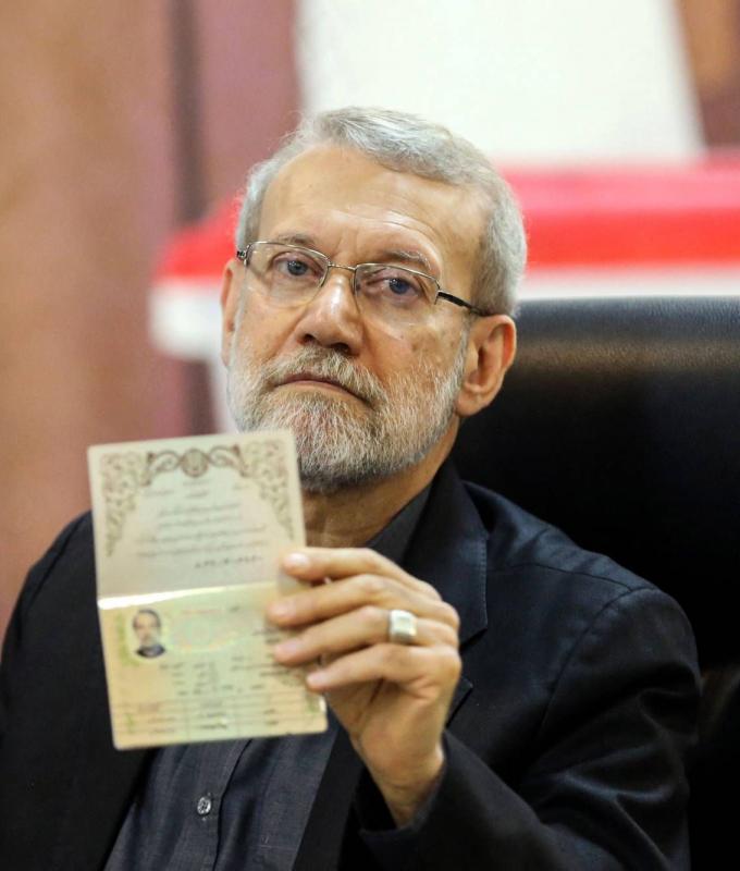 استهداف
      منشآت
      نفط
      في
      جنوب
      إيران