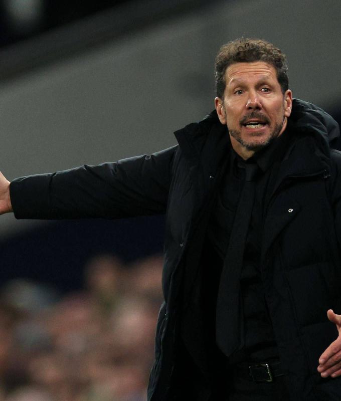 إصابة
      إسلام
      عيسى
      نجم
      مصر
      بقطع
      صليبي...
      ويغيب
      عن
      المونديال