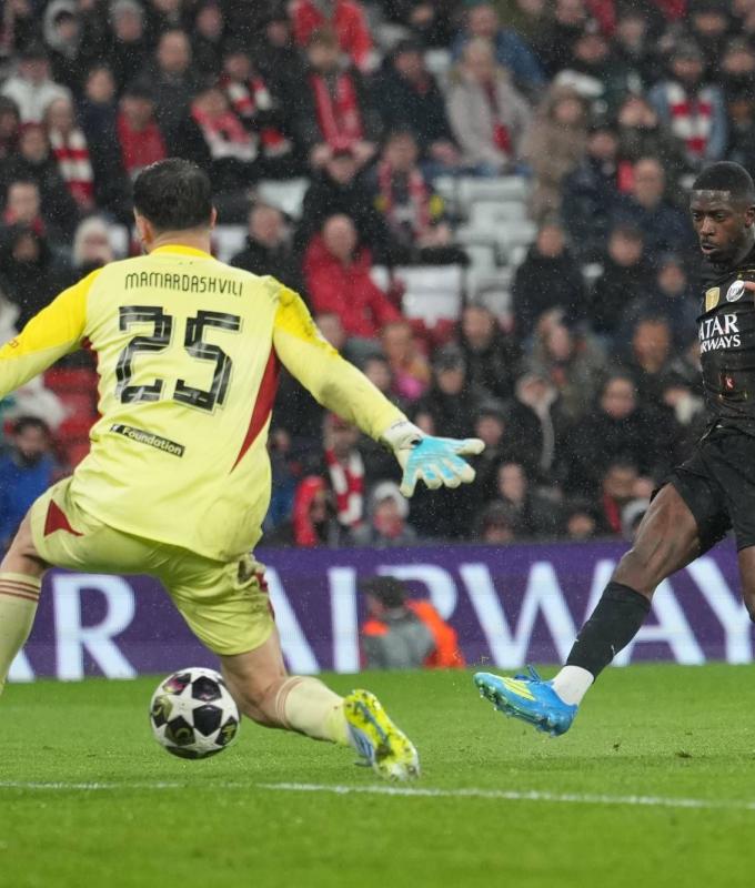 اليوفي
      يتجه
      لتمديد
      عقد
      لوكاتيلي
      حتى
      2030