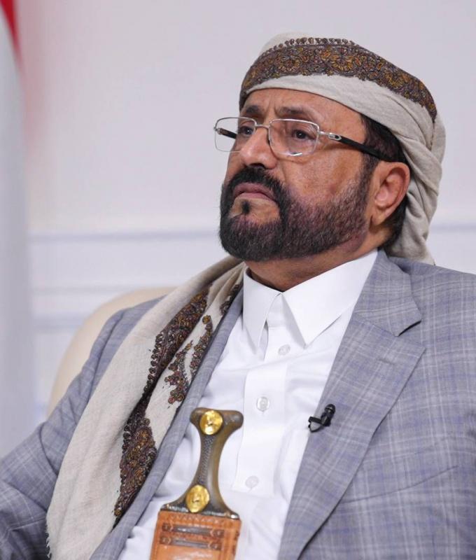 سلطان
      العرادة...
      حارس
      الجمهورية
      الأخير