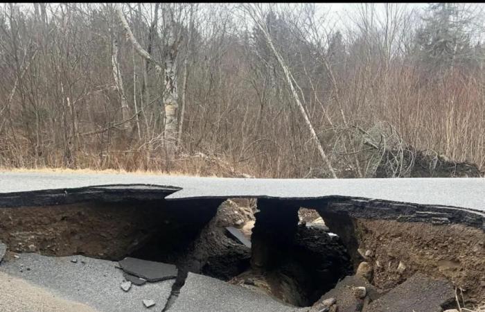 Storm washes out roads, leaves thousands in New Brunswick without power