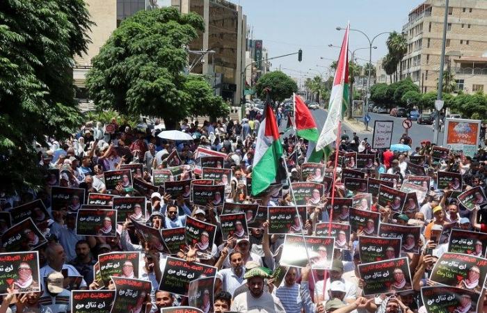 مظاهرات بدول عربية تنديدا باستمرار العدوان الإسرائيلي على غزة