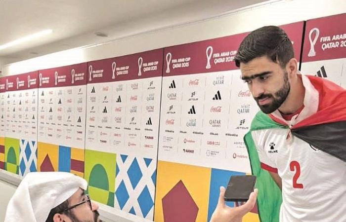 مونديال العرب.. محمد أبو حشيش لاعب المنتخب الأردني لـ الشرق: صدارتنا دليل على الأداء المميز الذي نقدمه
