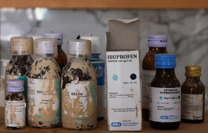 باكستان:
      توقيف
      12
      شخصاً
      يُزعم
      ارتباطهم
      بالاستخبارات
      الهندية