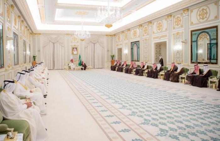 السعودية
      وقطر...
      نحو
      تعاون
      أعمق
      وأوسع