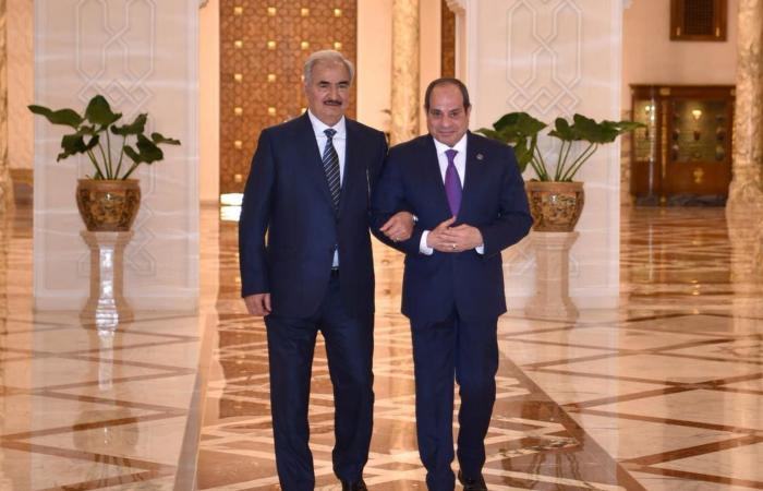 السيسي يستقبل خليفة حفتر ونائبه.. وبيان رئاسي يكشف ما بحثوه