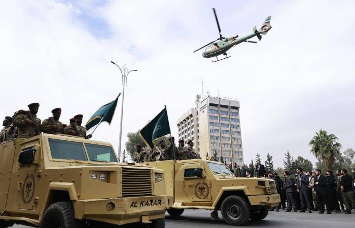 «الأوروبي»
      يبحث
      خيارات
      لتعزيز
      الجيش
      اللبناني
      بهدف
      نزع
      سلاح
      «حزب
      الله»