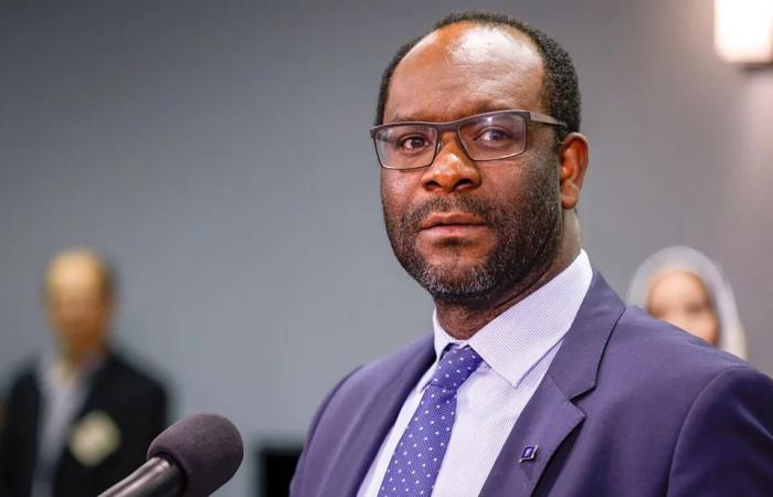 Immunity
      for
      Alberta
      attorney
      general
      necessary
      to
      ward
      off
      ‘political
      activism,’
      attorney
      general
      says