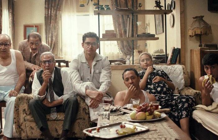 أبو
      بكر
      شوقي
      يعود
      بفيلم
      يتتبَّع
      مصر
      من
      الهزيمة
      إلى
      التحوّلات
      الكبرى