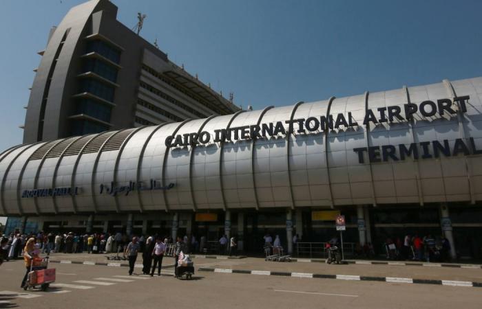 مصر تكشف حقيقة زيادة رسوم التأشيرة 20 دولارا