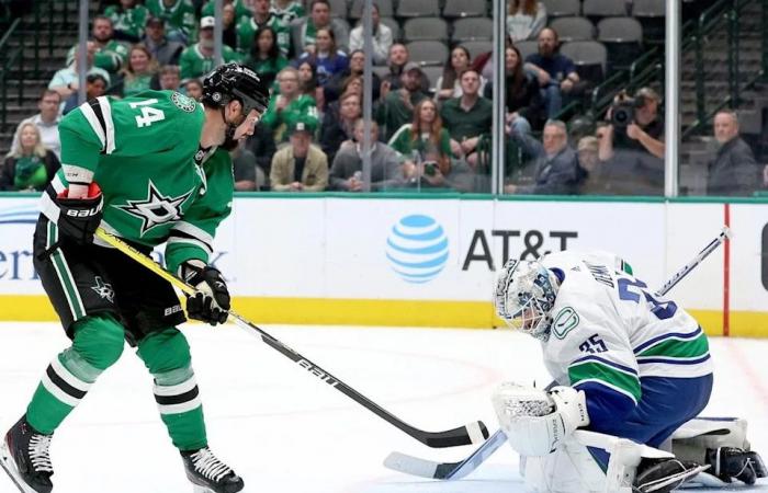 Canucks:
      Will
      return
      of
      motivated,
      reflective
      Thatcher
      Demko
      help
      steady
      listing
      ship?