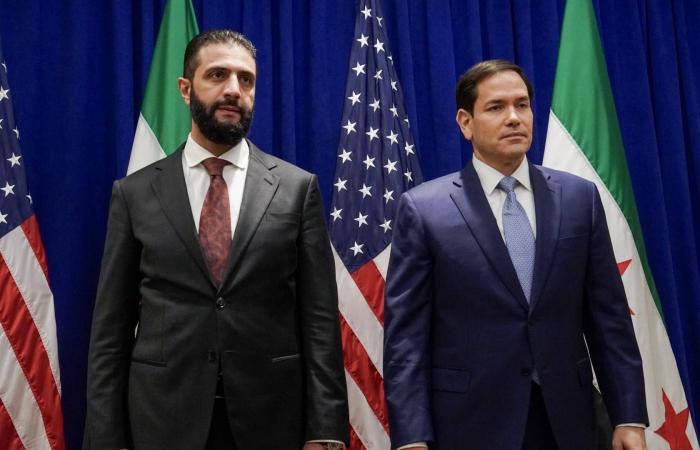 وزير الخارجية الأمريكي: ندعم سوريا "مزدهرة ومسالمة" تشمل "أقلياتها"