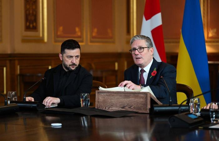 ترمب:
      تشدد
      في
      ملفات
      أميركا
      اللاتينية
      وتفاؤل
      اقتصادي