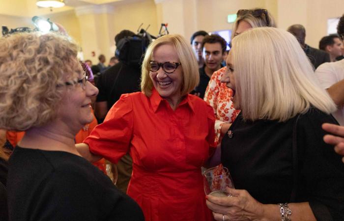 ترمب
      يعلن
      احتجاز
      ناقلة
      نفط
      قبالة
      سواحل
      فنزويلا