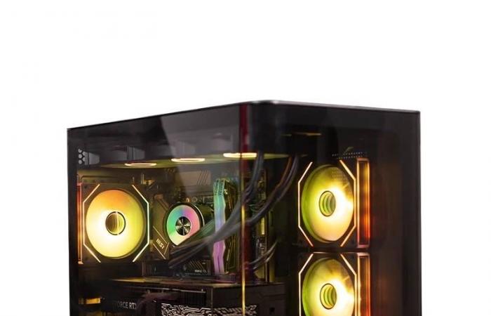 هل
      تصبح
      البيانات
      أساس
      المرحلة
      المقبلة
      من
      التحول
      الرقمي
      في
      الشرق
      الأوسط؟