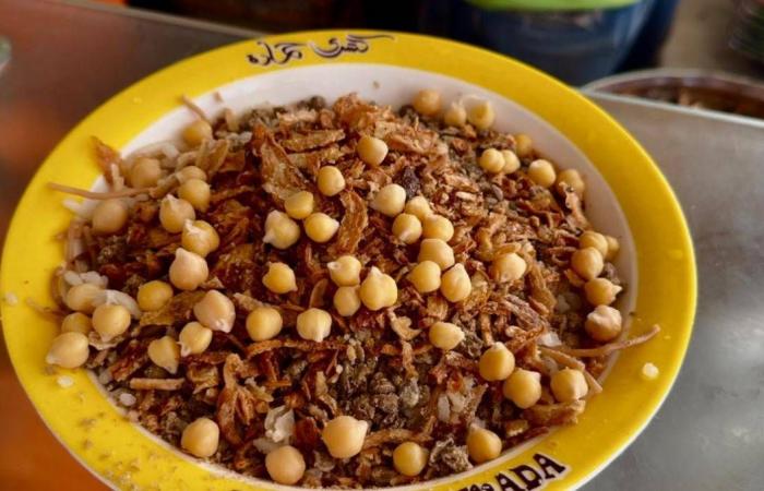 الكشري
      المصري
      يُتوِّج
      مذاقه
      الفريد
      بالتسجيل
      في
      تراث
      اليونيسكو