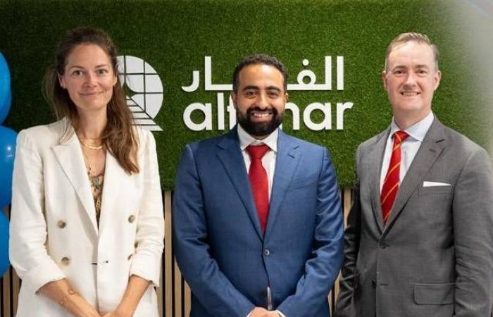 أميركا:
      الحوثيون
      يستخدمون
      الترهيب
      لإخفاء
      عجزهم
      عن
      الحكم
      بشرعية