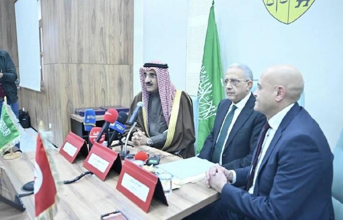 بدء
      تنفيذ
      مستشفى
      الملك
      سلمان
      في
      تونس
      بـ85
      مليون
      دولار