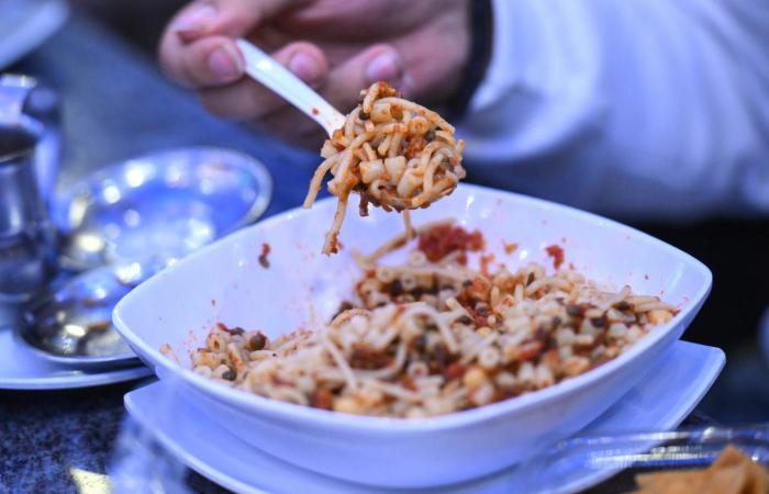 الكشري المصري.. كيف تحول من وجبة شعبية إلى تراث عالمي؟