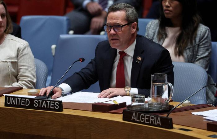 واشنطن
      تتهم
      رواندا
      بـ«جر
      المنطقة
      إلى
      حرب»
      على
      خلفية
      أحداث
      الكونغو
      الديمقراطية