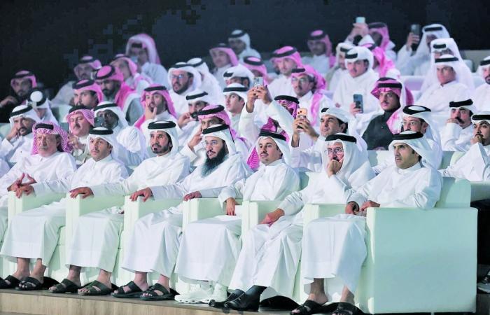 وزير الثقافة يتوج محمد السبيعي بجائزة «مثايل»