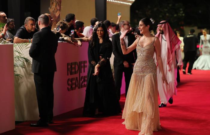 حفل ختام مهرجان البحر الأحمر السينمائي.. حضور عالمي وتصاميم عربية لافتة