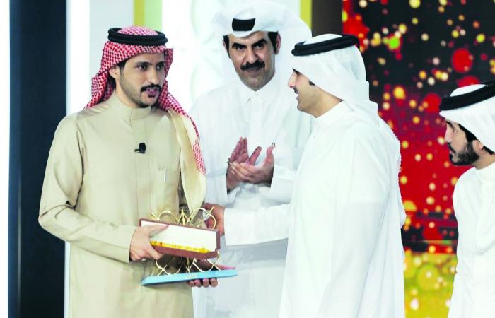 وزير الثقافة يتوج محمد السبيعي بجائزة «مثايل»