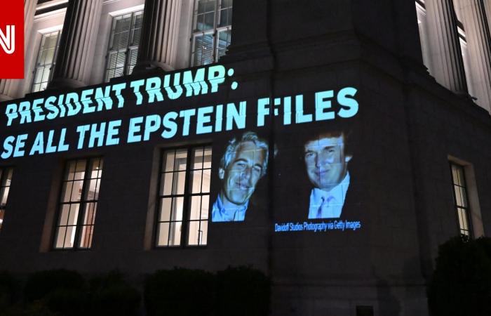 متابعة: أول تعليق للبيت الأبيض على ظهور ترامب في الصور الجديدة لإبستين